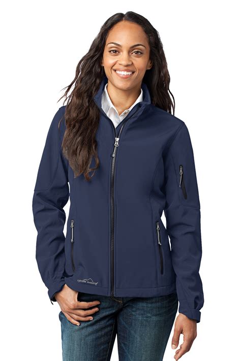 women's softshell jackets clearance